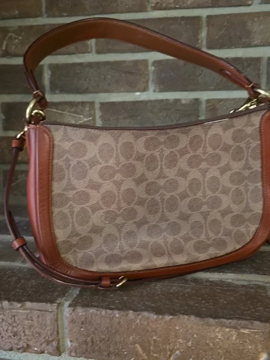 COACH Sutton Crossbody in Signature Canvas TAN - Picture 4 of 11